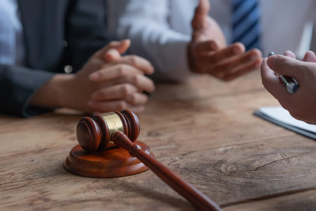 que es el embargo tipos